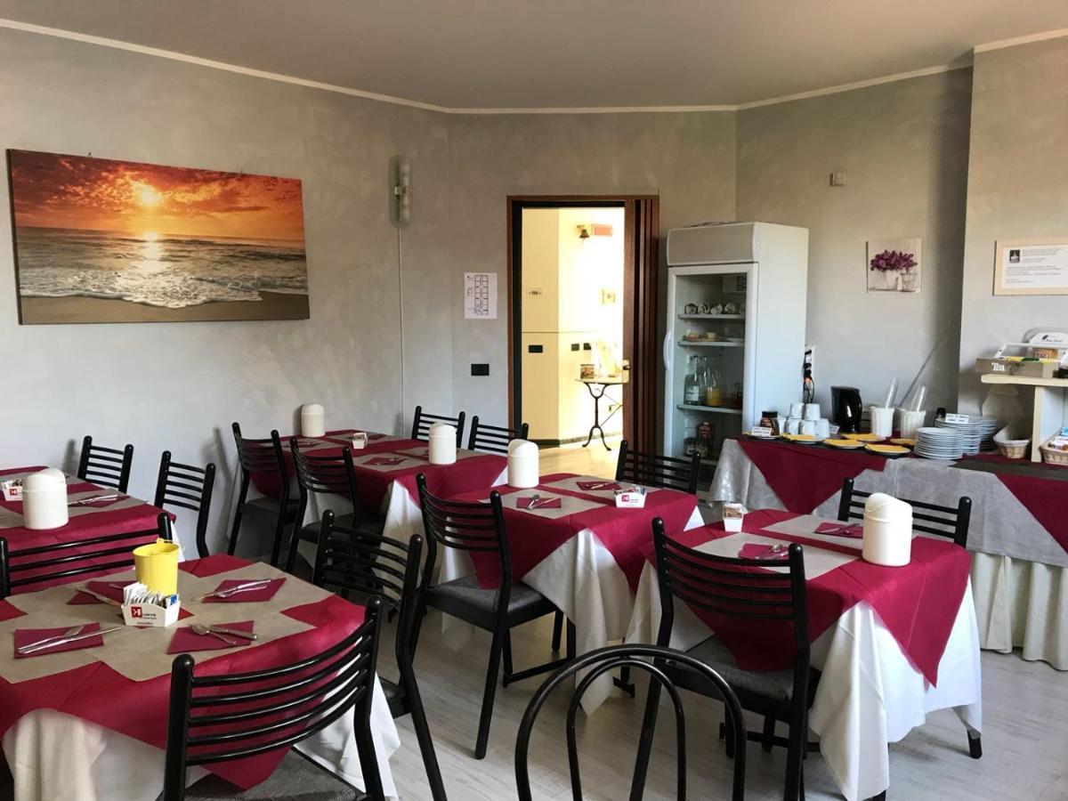 Green Hotel Poviglio  Luaran gambar
