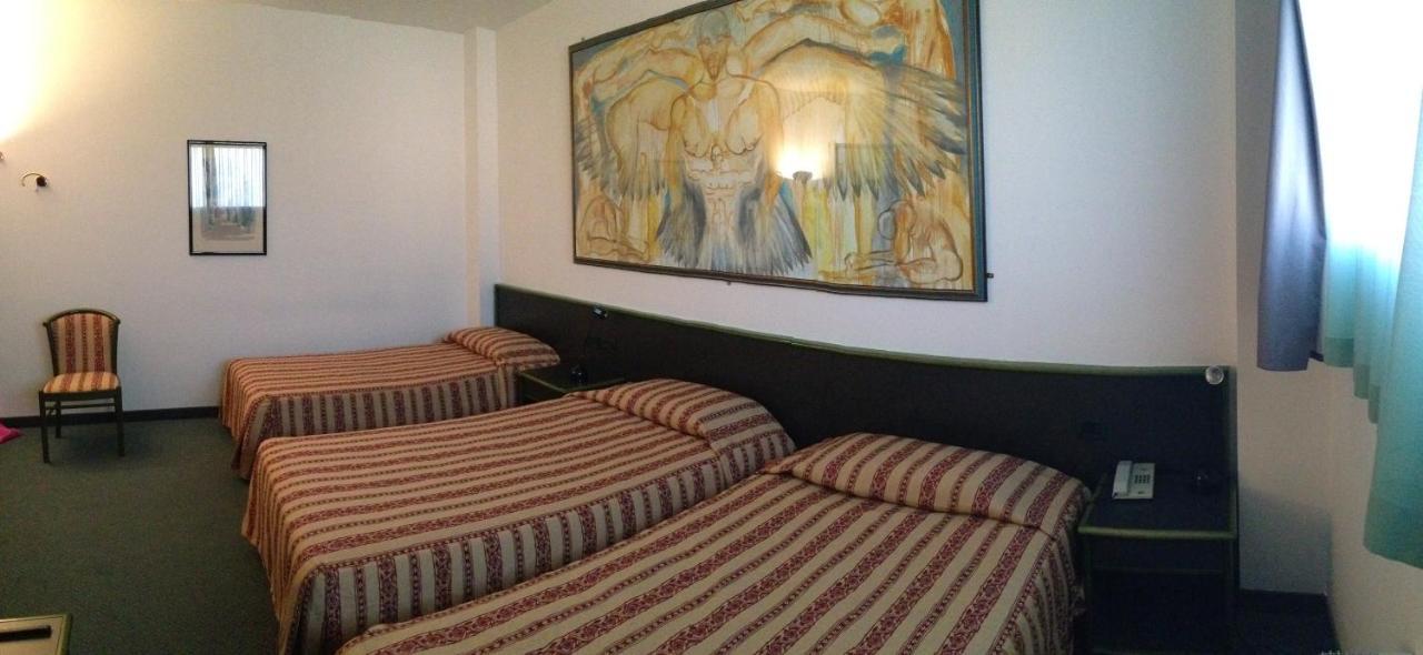 Green Hotel Poviglio  Luaran gambar